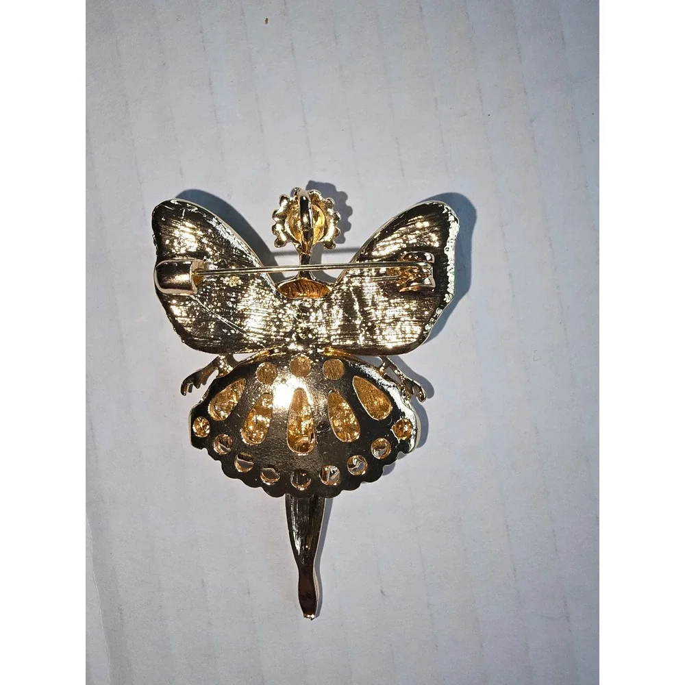 Vintage Fairy Dancing Ballerina Green and Gold Brooch w/Swinging Legs‎